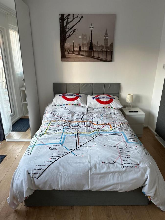 Self-contained En-suite Very Close To Wembley Stadium Gasthof London
